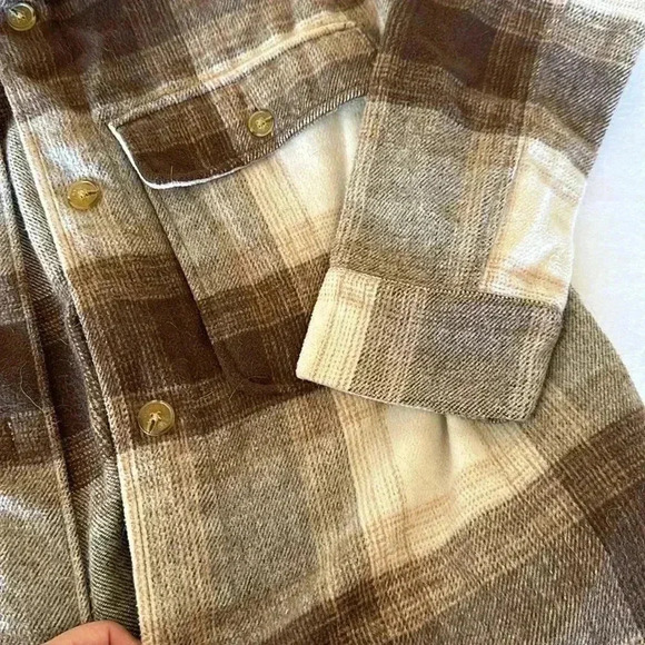 Banana republic - Picture 3 of 4